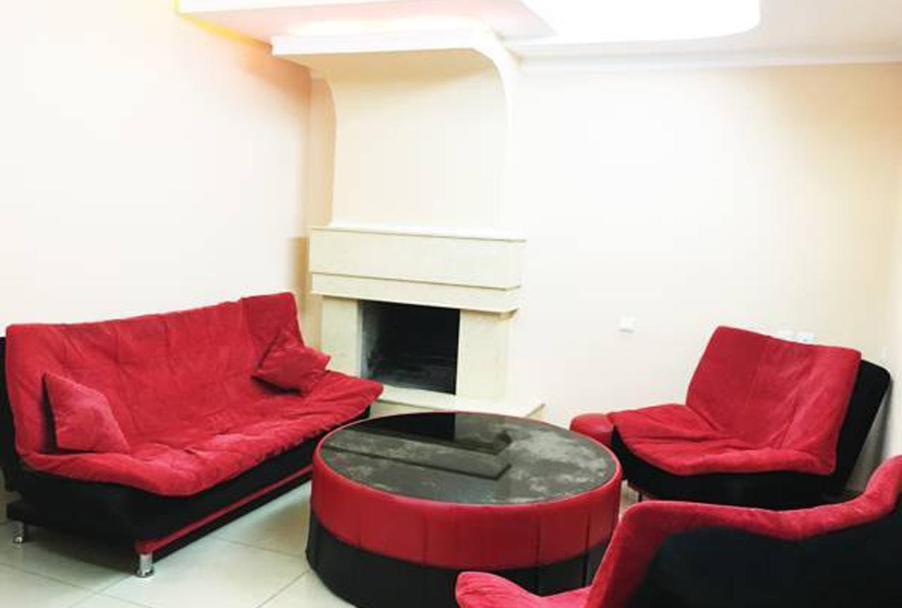 טביליסי Hotel Relax מראה חיצוני תמונה